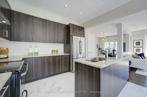 7 Deer Pass Road East Gwillimbury ON L9N 0S5