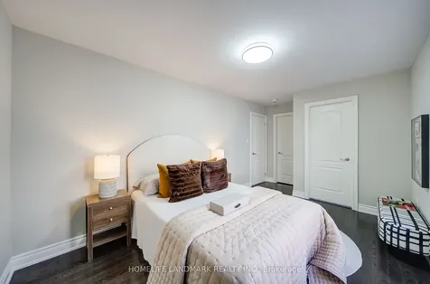 7 Deer Pass Road East Gwillimbury ON L9N 0S5