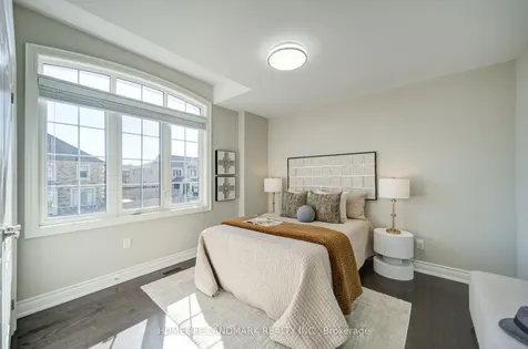 7 Deer Pass Road East Gwillimbury ON L9N 0S5
