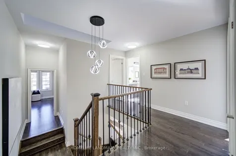 7 Deer Pass Road East Gwillimbury ON L9N 0S5