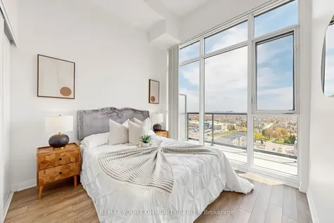 99 Eagle Rock Way Vaughan ON L6A 5A7