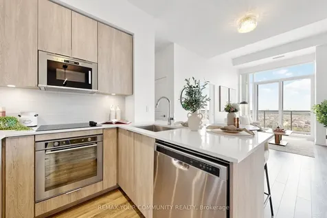 99 Eagle Rock Way Vaughan ON L6A 5A7