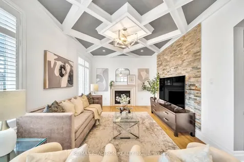 23 Poulias Avenue Richmond Hill ON L4E 4A1