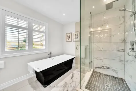 23 Poulias Avenue Richmond Hill ON L4E 4A1
