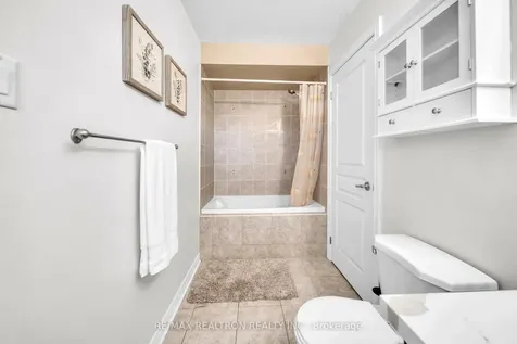 23 Poulias Avenue Richmond Hill ON L4E 4A1