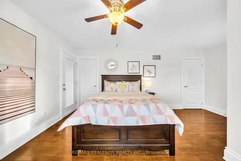 23 Poulias Avenue Richmond Hill ON L4E 4A1