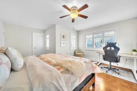 23 Poulias Avenue Richmond Hill ON L4E 4A1
