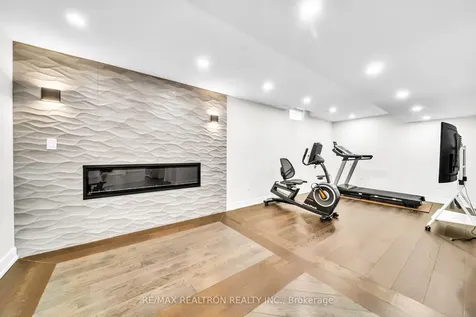 23 Poulias Avenue Richmond Hill ON L4E 4A1