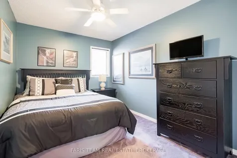1092 Lebanon Drive Innisfil ON L9S 2B3