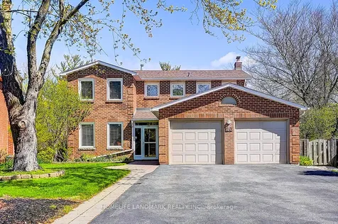 20 Lippincott Court Richmond Hill ON L4C 7M4