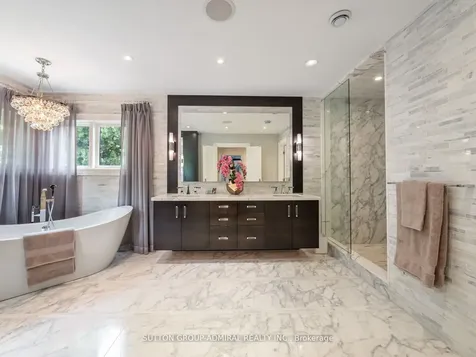 50 Renaissance Court Vaughan ON L4J 7W4