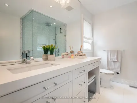 50 Renaissance Court Vaughan ON L4J 7W4