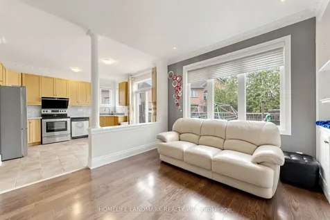 28 Summer Mist Crescent Markham ON L6C 2H6