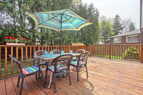 408 Handley Crescent Newmarket ON L3Y 4T4