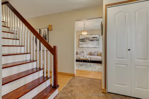 408 Handley Crescent Newmarket ON L3Y 4T4