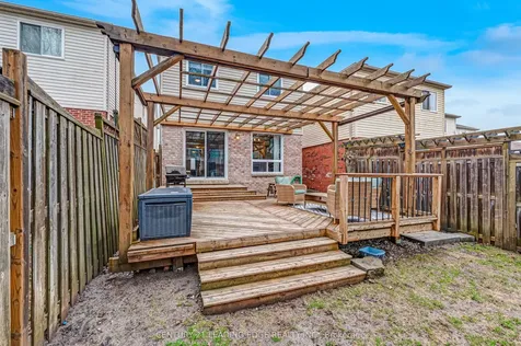529 Pelletier Court Newmarket ON L3X 2N7