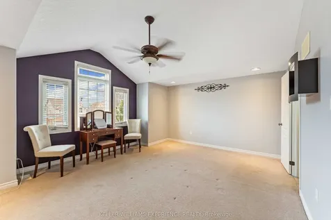 87 Armeda Clow Crescent Essa ON L3W 0H6