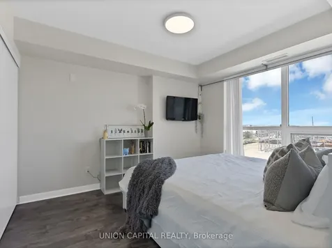 75 Norman Bethune Avenue E Richmond Hill ON L4B 0B6