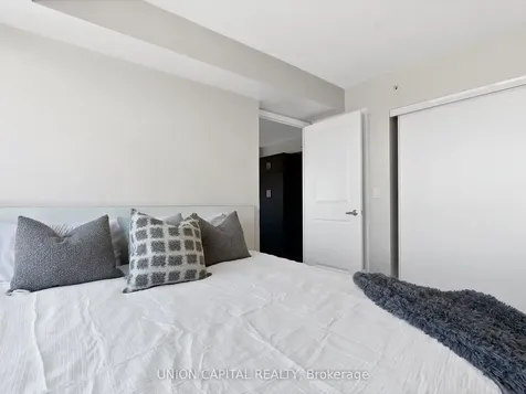75 Norman Bethune Avenue E Richmond Hill ON L4B 0B6
