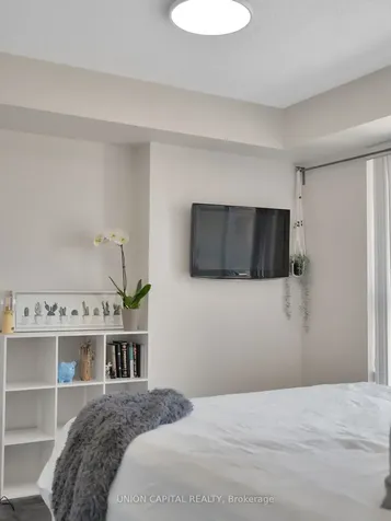 75 Norman Bethune Avenue E Richmond Hill ON L4B 0B6