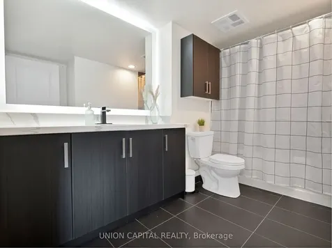 75 Norman Bethune Avenue E Richmond Hill ON L4B 0B6