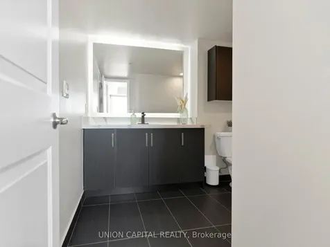 75 Norman Bethune Avenue E Richmond Hill ON L4B 0B6