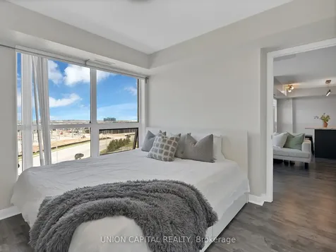 75 Norman Bethune Avenue E Richmond Hill ON L4B 0B6