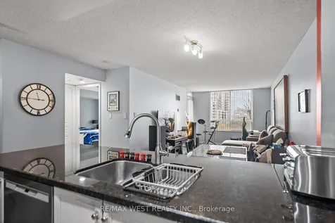 29 Northern Heights Drive Richmond Hill ON L4B 4L8