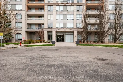 29 Northern Heights Drive Richmond Hill ON L4B 4L8