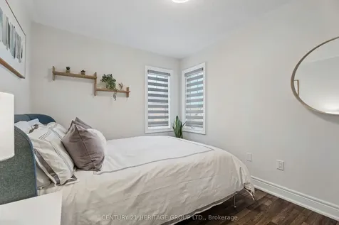 12 Terrell Avenue Georgina ON L4P 0C8