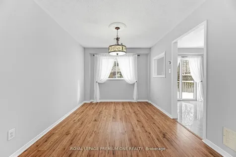 69 Mcknight Crescent New Tecumseth ON L0G 1W0