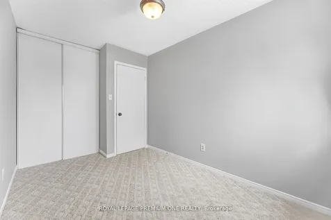 69 Mcknight Crescent New Tecumseth ON L0G 1W0