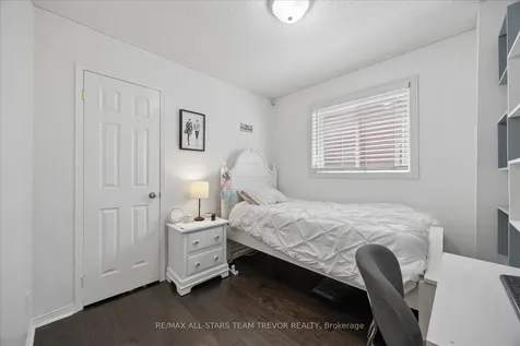 106 Carrick Avenue Georgina ON L4P 3R7