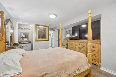 106 Carrick Avenue Georgina ON L4P 3R7