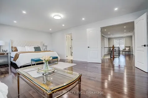 4 Casson Place Markham ON L3R 0G2