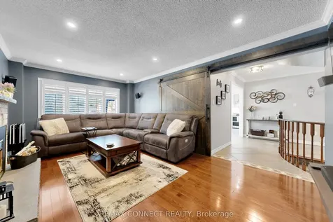 20 Goldsmith Crescent Newmarket ON L3X 1R4