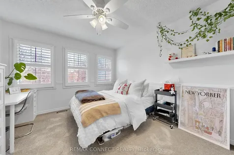 20 Goldsmith Crescent Newmarket ON L3X 1R4