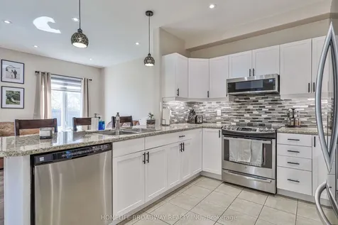 91 James A. Mccague Avenue New Tecumseth ON L9R 0G6