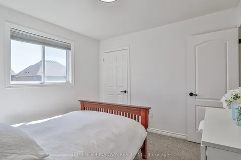 91 James A. Mccague Avenue New Tecumseth ON L9R 0G6