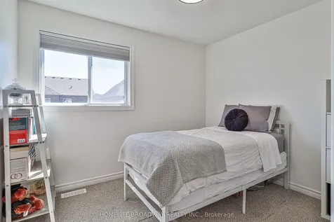 91 James A. Mccague Avenue New Tecumseth ON L9R 0G6