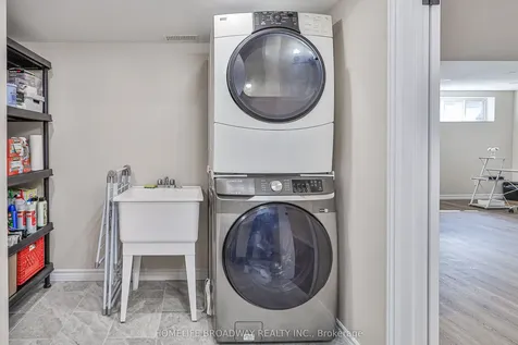 91 James A. Mccague Avenue New Tecumseth ON L9R 0G6