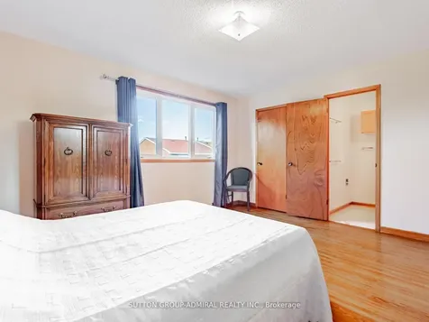 80 Bob O'link Avenue Vaughan ON L4K 1H2