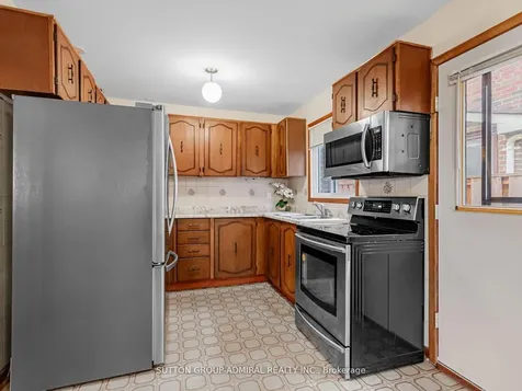 80 Bob O'link Avenue Vaughan ON L4K 1H2