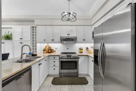 180 Blue Willow Drive Vaughan ON L4L 9C9