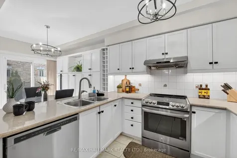 180 Blue Willow Drive Vaughan ON L4L 9C9