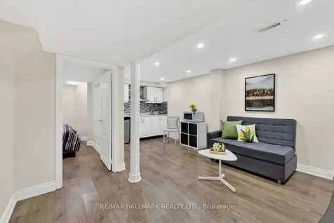 180 Blue Willow Drive Vaughan ON L4L 9C9