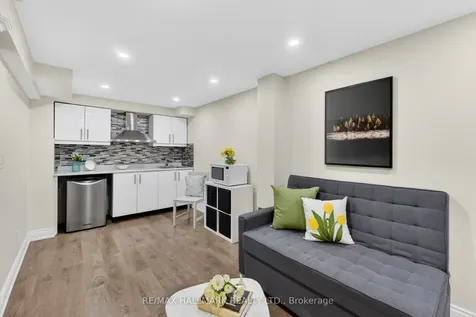 180 Blue Willow Drive Vaughan ON L4L 9C9