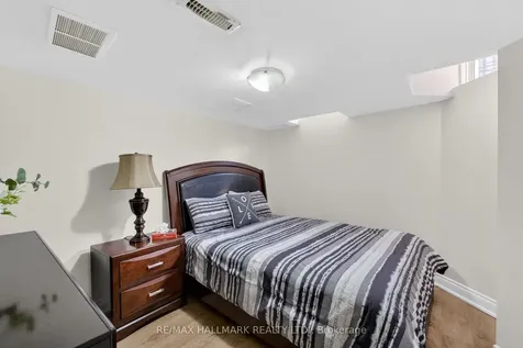 180 Blue Willow Drive Vaughan ON L4L 9C9
