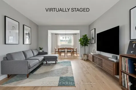 443 Herridge Circle Newmarket ON L3Y 7H7