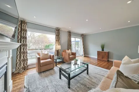 131 Reeve Drive Markham ON L3P 6C8